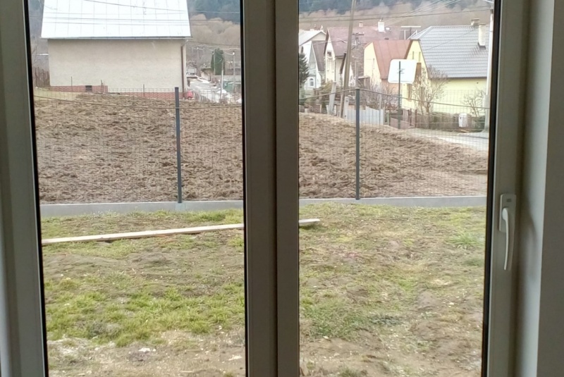 Okná