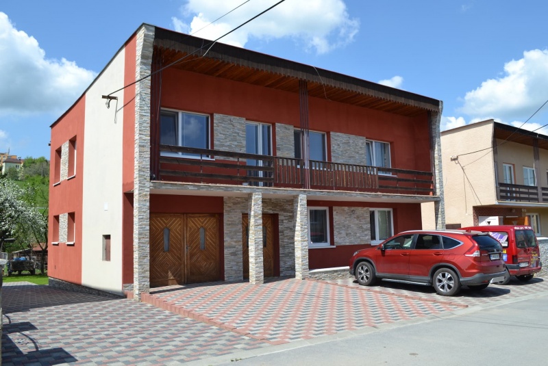 Stavebné práce Obloženie kameňom Stavebné práce Obloženie kameňom